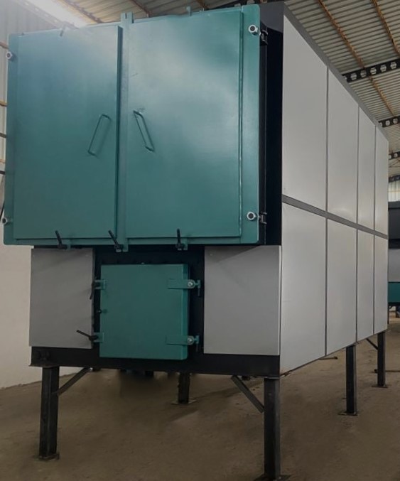 Katı Yakıtlı Prizmatik Kazanlarımız